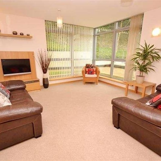 Bournemouth, BH1 - Photo 1