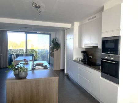 zeer ruim en modern appartement in Diksmuide - Foto 2