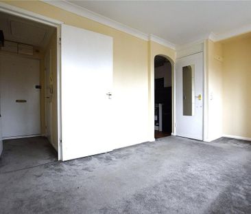 Studio to rent - Photo 6