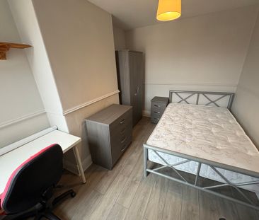 Siward Street, Hull Road - P1542 - Photo 4