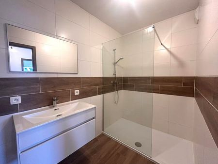 Appartement te huur - Foto 2