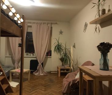 Pronájem bytu 1+kk • 26 m² bez realitkyKolbenova, Praha - Vysočany - Photo 2