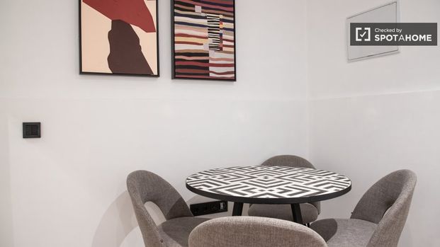 madrid, Community of Madrid 28011 - Photo 1