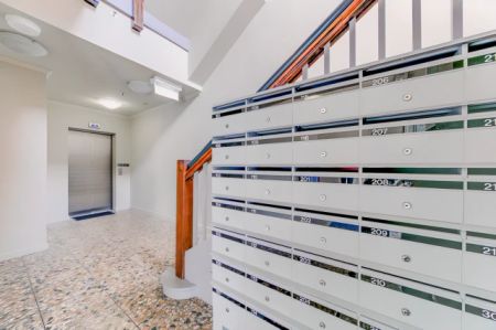 255 Cardigan Street, Melbourne - Photo 5