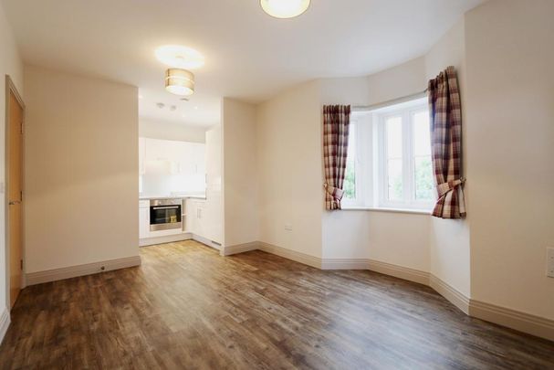 2 bedroom flat to rent - Photo 1