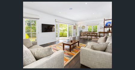 Beachside Dual Living - 3-Bedroom Home Plus 2 Bedroom Cottage - Photo 4