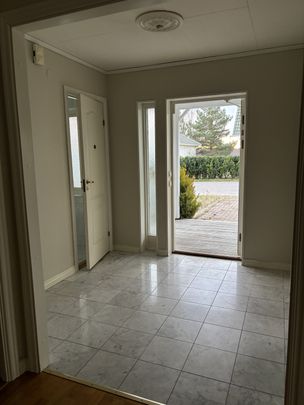 Reinholds väg, Ingarö - Foto 1