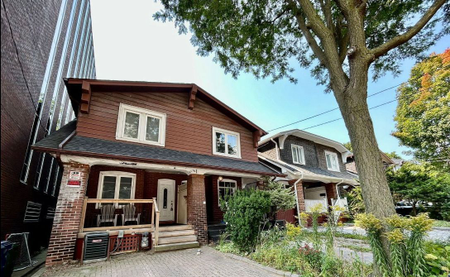 For Lease - 14 Henning Avenue, Toronto, Ontario - Photo 4