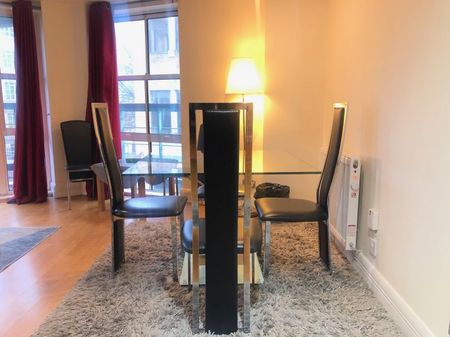 Bourne House - Photo 2