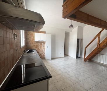 Location Appartement 2 pièces 37m² ST MAXIMIN LA STE BAUME 83470 - Photo 3