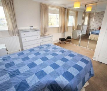 2 bedroom end of terrace house to rent - Photo 1