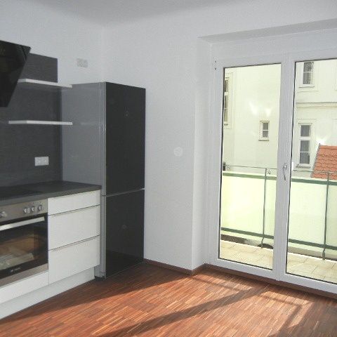 Helle Mietwohnung mit Balkon in sehr beliebter, ruhiger Lage von Krems (Uni-Nähe!) - Photo 1