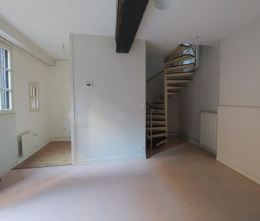 LOCATION APPARTEMENT T2, POITIERS, CENTRE-VILLE - Photo 3