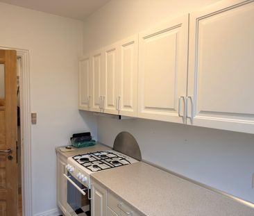 <b>Lys og velindrettet 2-værelses lejlighed</b><br> - Foto 2