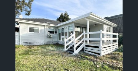Stunning Family Home in Glen Waverley - Unfurnished. - Photo 5