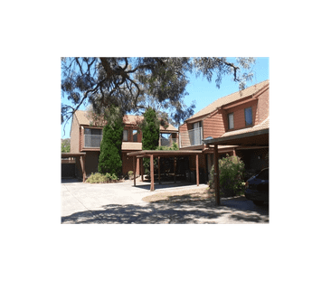 Charming 2-Bedroom Townhouse in Minto - Photo 3