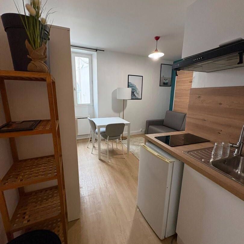 Studio idéal pour étudiant - proche des transports - Photo 1