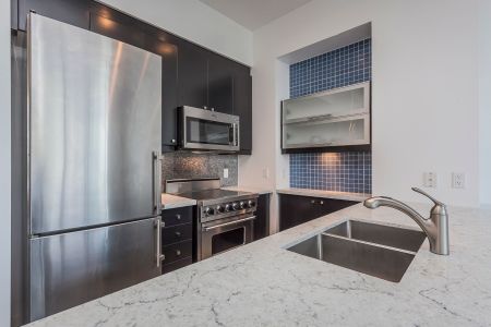 For Lease - 11 Brunel Court Unit# PH03, Toronto, Ontario - Photo 2