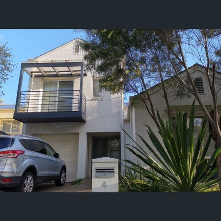 4 Egerszegi Avenue, Newington, NSW 2127 - Photo 3