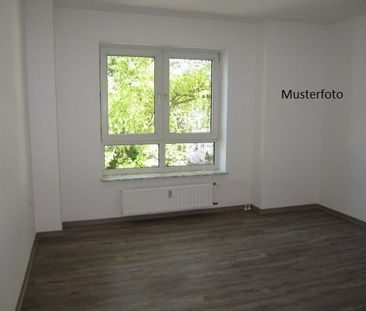 Stop: 2,5-Zimmer-Wohnung in zentraler Lage - Foto 1