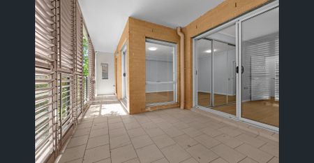 Stunning Unit with Park view - Photo 5