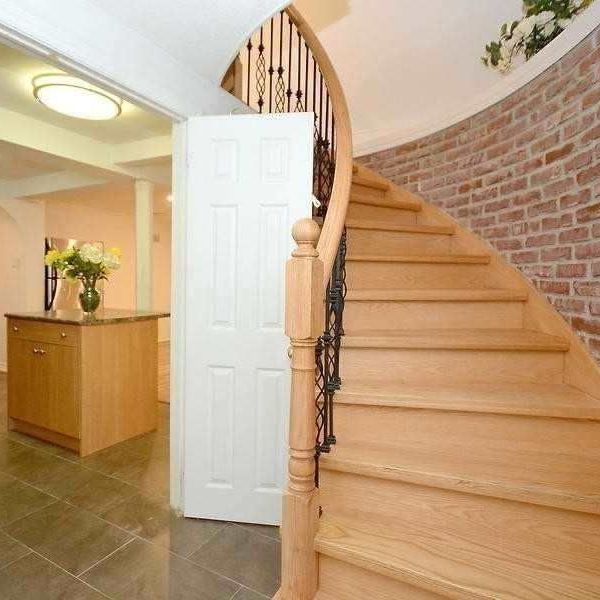 For Lease - 422 Silverthorne Crescent, Mississauga, Ontario - Photo 1