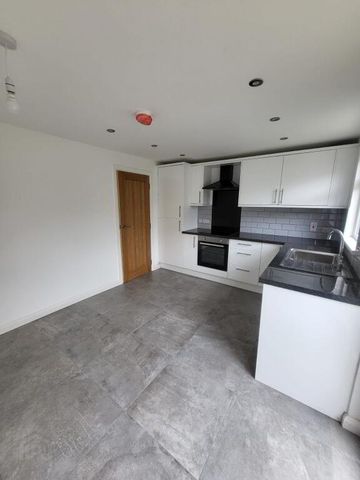 27 Kerry Drive, Killyleagh, BT30 9RL - Photo 4