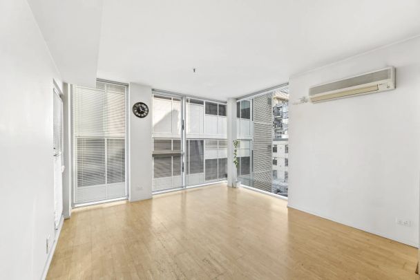 Inner-City Living in a Boutique Block at the Paris End of Flinders Street - Photo 1