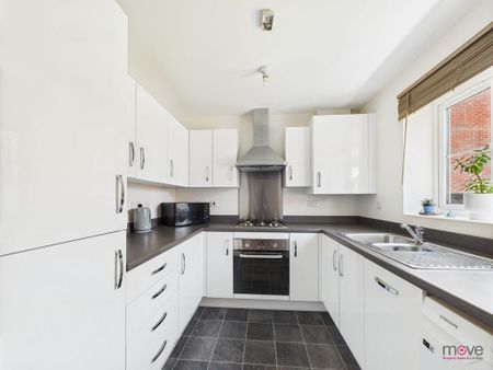 2 bedroom end of terrace house to rent - Photo 5