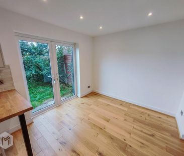 3 bedroom semi-detached house to rent - Photo 3