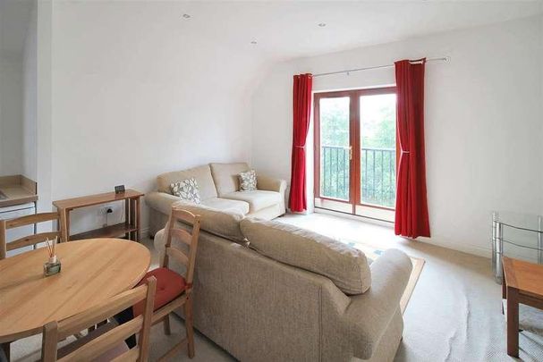 Vivian Avenue, Sherwood Rise, Nottingham, NG5 - Photo 1