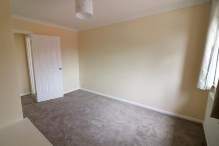 2 Bedroom Terraced To Rent - Photo 5