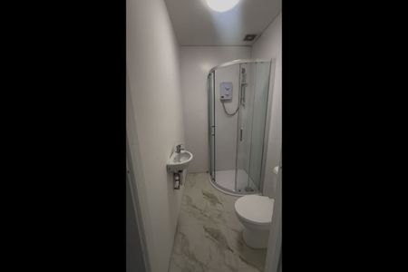 Room in a Shared House, Manor Road, N16 - Photo 5