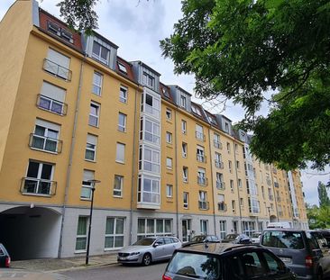 Sonnige 2-Raum-Wohnung mit kleinem Balkon in Dresden-Friedrichstadt - Photo 3
