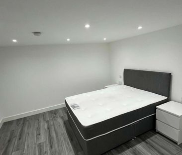 Lenthall Street Room 2 - Photo 2