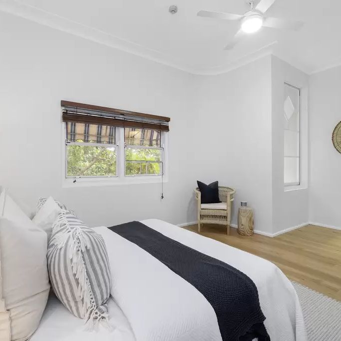 Timeless Art Deco Charm with Endless Potential – Two Bedrooms - Photo 1