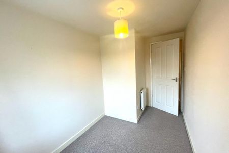 Brickley Court - Photo 2