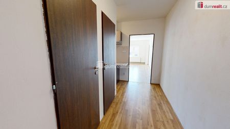 Pronájem bytu 1+1 37 m² - Photo 4