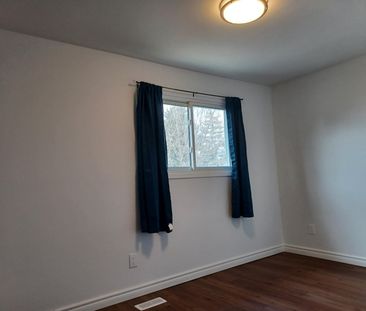 605 College Ave W, Guelph - Photo 4