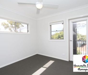 1/4 Crest Road, Wallsend - Photo 1