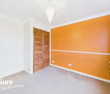 3 bedroom end of terrace house to rent - Photo 5