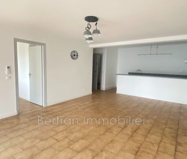 Location Appartement 46m² RIVESALTES 66600 - Photo 2