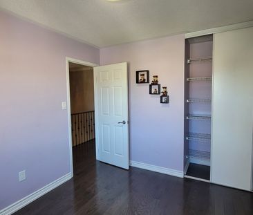 For Lease - 5794 Gant Crescent Unit# Upper Home, Mississauga, Ontario - Photo 4