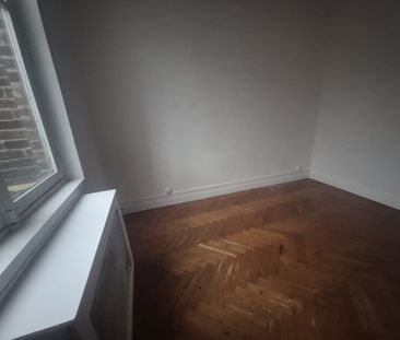 Location Appartement 3 pièces 69m² LILLE 59000 - Photo 3