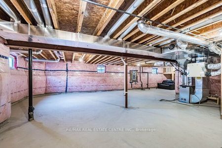 For Lease - 323 Harold Dent Trail, Oakville, Ontario - Photo 4