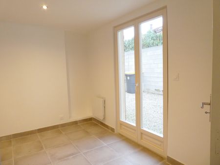 Location Appartement 2 pièces 31m² AVON 77210 - Photo 2