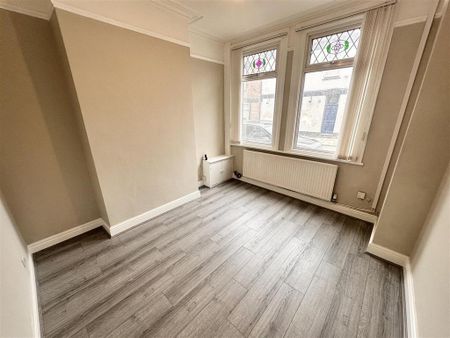 3 bedroom terraced house to rent - Photo 4