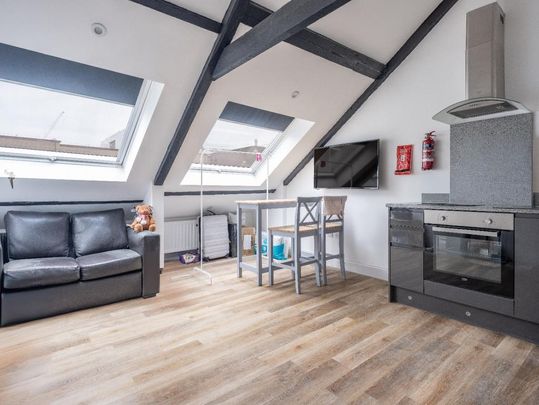 2 bedroom apartment to rent - Photo 1