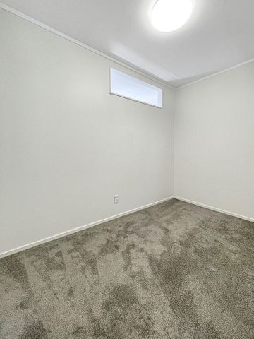 Mt Albert - 2 Bedroom, 1 Bathroom - Photo 5