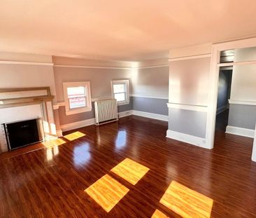 For Lease - 2 Russell Street Unit# 2, Smiths Falls, Ontario - Photo 2